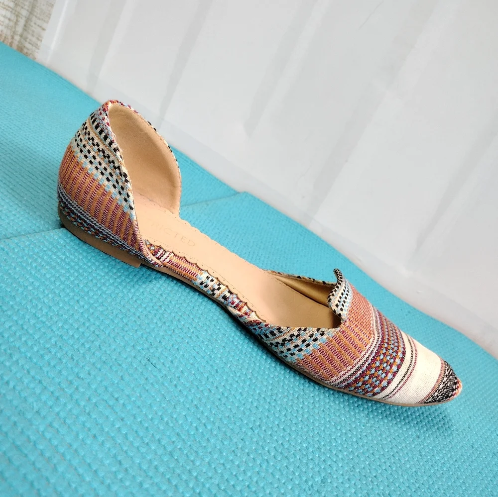 Restricted Flats Striped Fabric Pointed Toe Boho Flats - 10